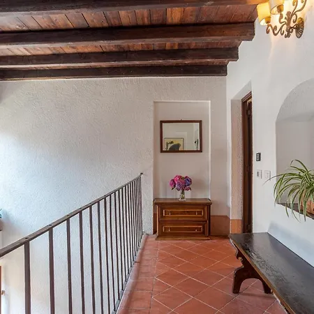 Casa Battello Como