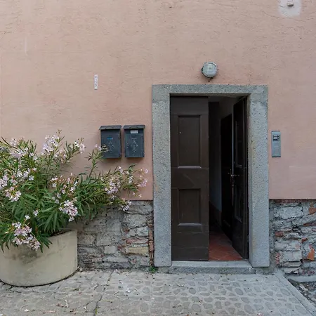 Casa Battello Apartamento Como